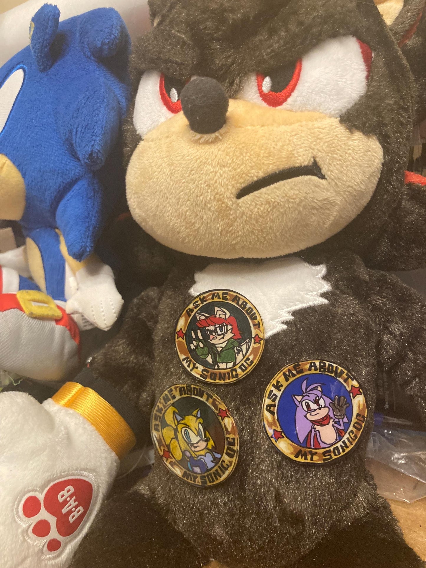 Custom Sonic OC Pin | Original Character handmade badge button